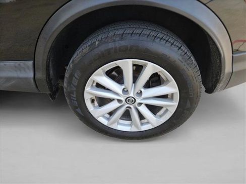 Used 2019 Nissan Rogue Sport SV image 8