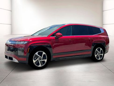 New 2026 Hyundai Ioniq 9 Limited image 2