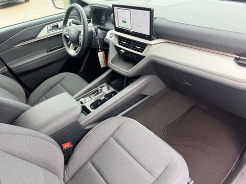New 2026 Ford Explorer Active AWD/4WD image 28