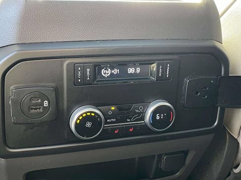 Used 2021 Ford Expedition Max Limited AWD/4WD image 5