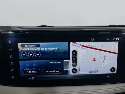 Used 2023 Nissan Ariya AWD image 19