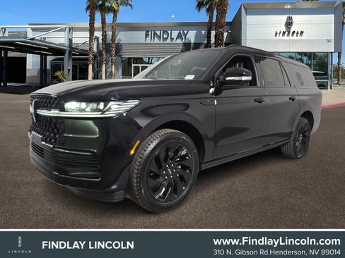 New 2026 Lincoln Navigator L Reserve w/ Jet Appearance Package AWD/4WD image 1