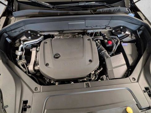 New 2026 Volvo XC90 B6 Ultra w/ Protection Package image 19
