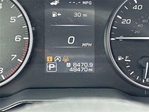 Used 2023 Subaru Outback Premium image 12