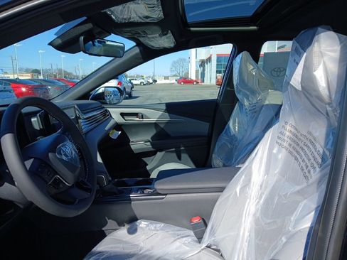New 2026 Toyota Camry SE image 8