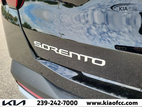 New 2026 Kia Sorento LX FWD image 10