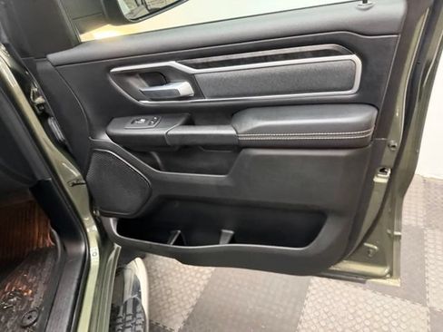Used 2021 RAM 1500 Big Horn AWD/4WD image 39