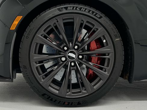 Used 2026 Cadillac CT5 V Blackwing w/ Carbon Fiber 2 Package RWD image 9