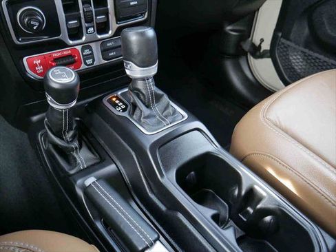 Certified 2020 Jeep Gladiator Rubicon image 36