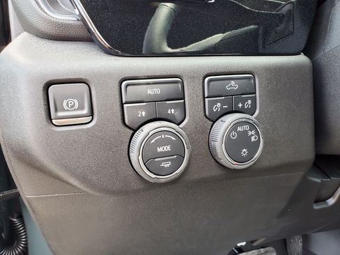 New 2026 Chevrolet Silverado 1500 LT image 9