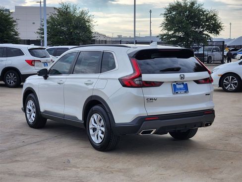 Certified 2025 Honda CR-V Sport image 7