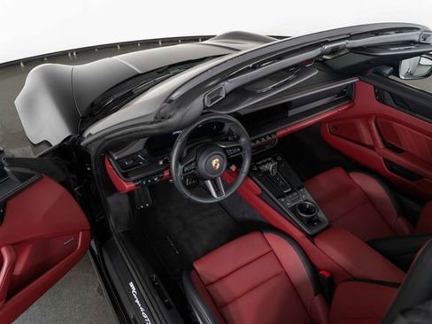 Used 2025 Porsche 911 Targa 4 GTS image 16