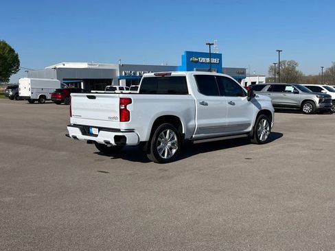 New 2026 Chevrolet Silverado 1500 High Country AWD/4WD image 4