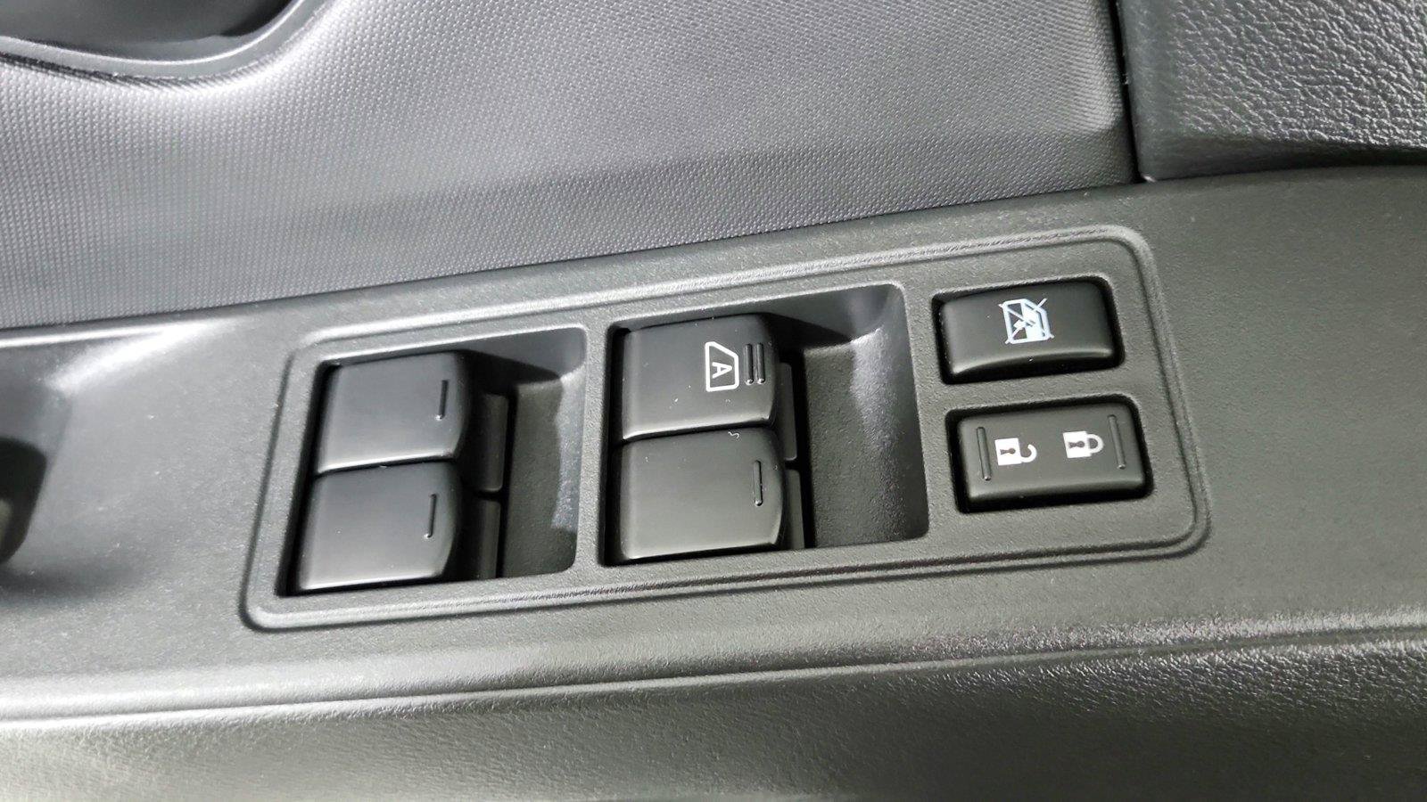 Used 2024 Nissan Frontier S w/ Technology Package AWD/4WD image 37