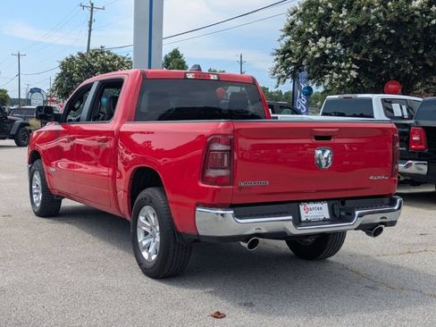Used 2024 RAM 1500 Laramie AWD/4WD image 5