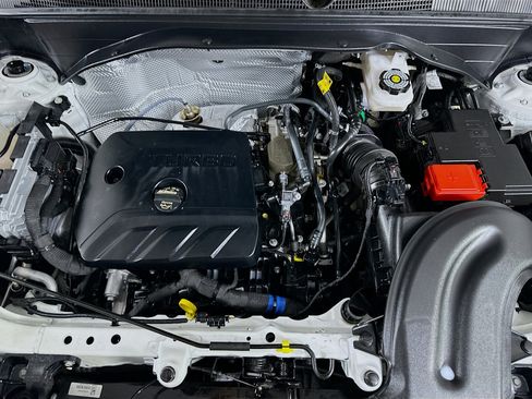 Used 2025 Chevrolet TrailBlazer LT FWD image 30