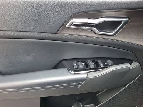 Used 2023 Kia Sportage X-Line AWD/4WD image 12
