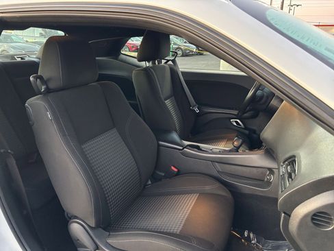 Used 2023 Dodge Challenger SXT image 35