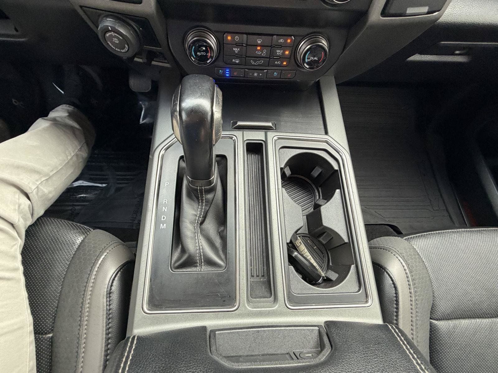 Used 2019 Ford F150 Raptor w/ Equipment Group 802A Luxury AWD/4WD image 21