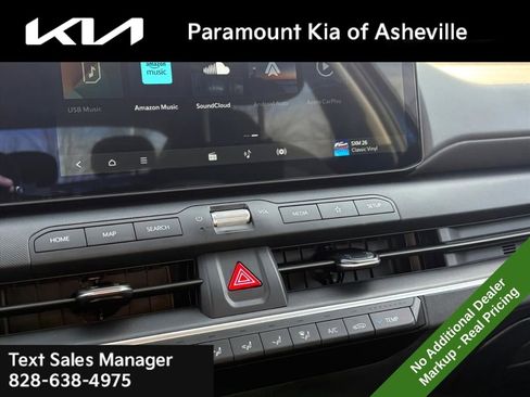 New 2025 Kia K4 LXS image 11