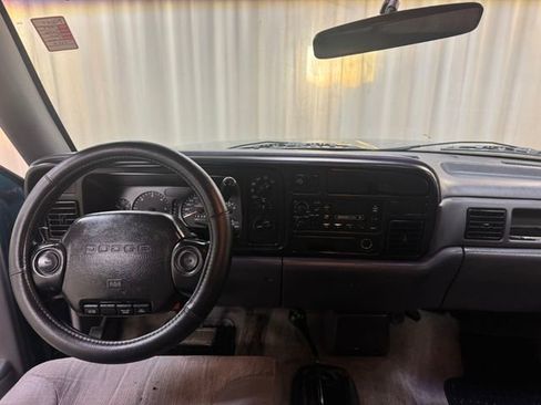 Used 1997 Dodge Ram 1500 Truck 4x4 Club Cab image 29