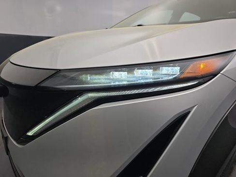 Used 2023 Nissan Ariya FWD image 14