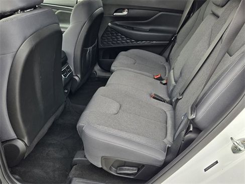Used 2022 Hyundai Santa Fe SEL image 11