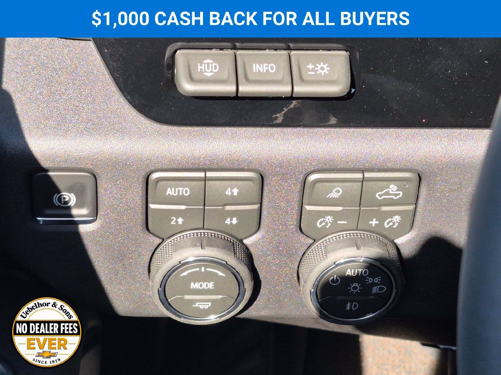 New 2026 Chevrolet Silverado 3500 High Country w/ High Country Premium Package AWD/4WD image 18