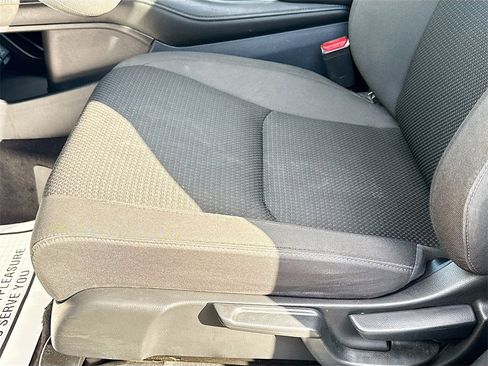 Used 2021 Honda HR-V EX image 19