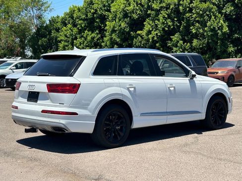 Used 2019 Audi Q7 3.0T Premium Plus AWD/4WD image 3