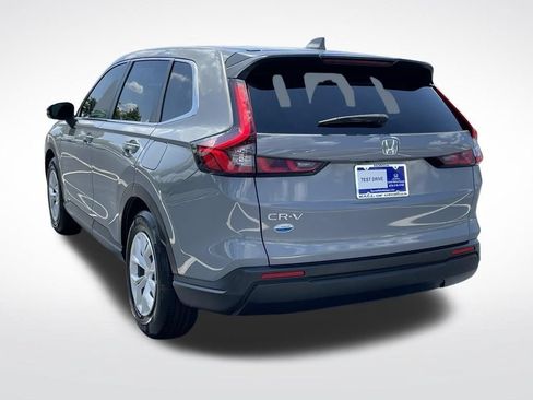 Certified 2025 Honda CR-V LX image 4