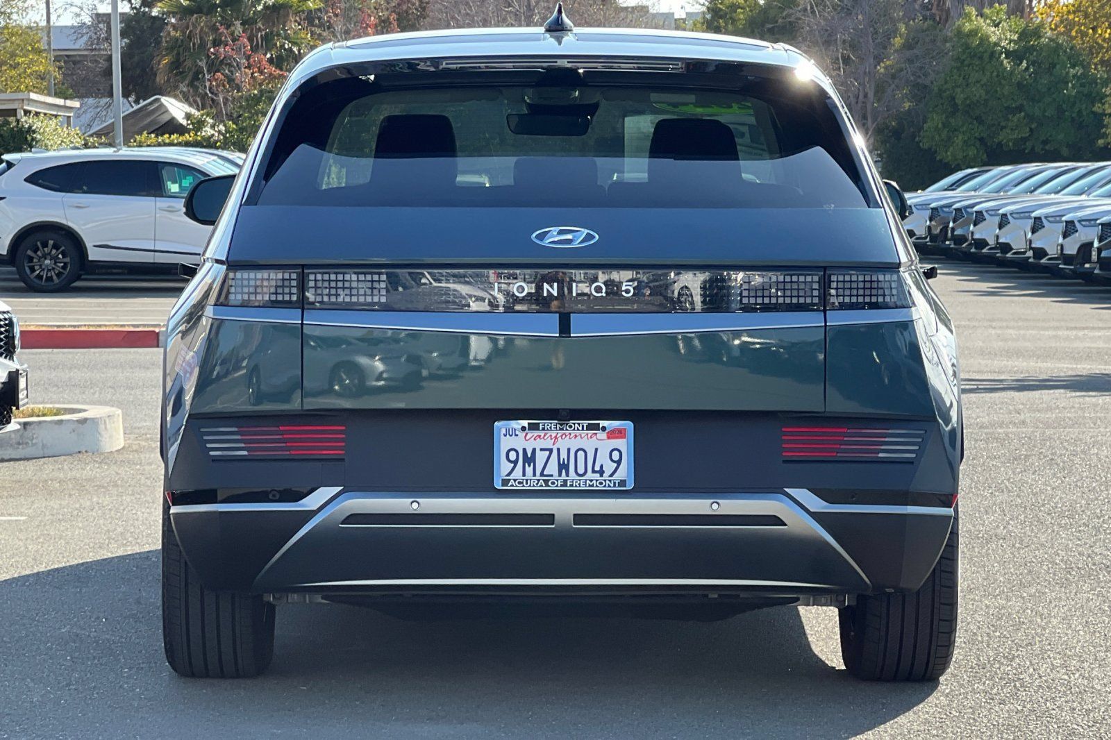 Used 2024 Hyundai Ioniq 5 SE RWD image 5