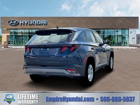 New 2026 Hyundai Tucson SE image 7