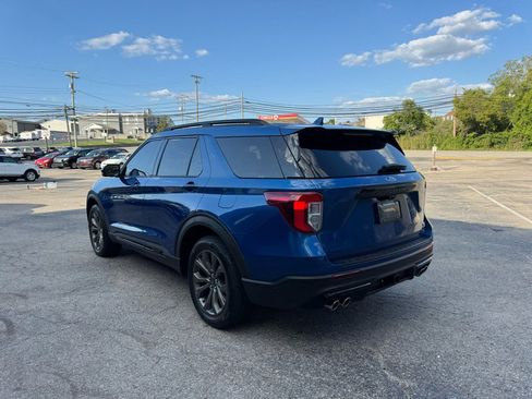 Used 2020 Ford Explorer ST w/ Premium Technology Package image 7
