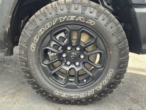 Certified 2025 RAM 1500 Rebel w/ G/T Package AWD/4WD image 6