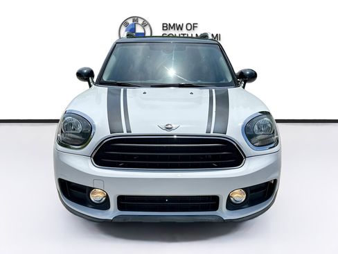 Used 2017 MINI Cooper Countryman FWD image 2