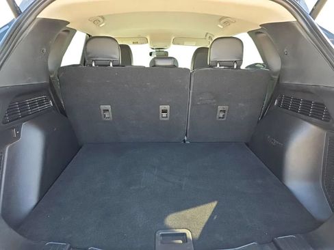 Used 2024 Ford Escape Platinum AWD/4WD image 18