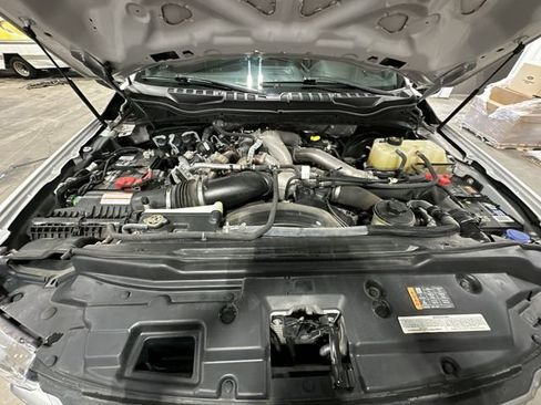 Used 2021 Ford F250 Platinum AWD/4WD image 21