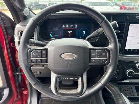 Used 2024 Ford F250 Platinum image 12
