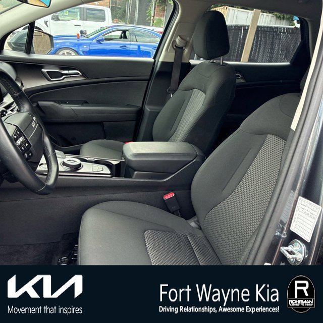Used 2026 Kia Sportage LX FWD image 10