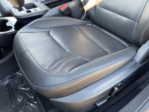 Used 2025 Ford Mustang Mach-E Premium image 19