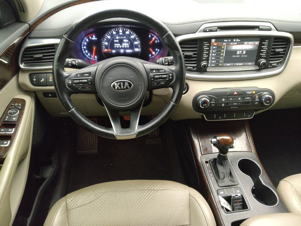 Used 2016 Kia Sorento EX w/ EX Touring Package FWD image 22