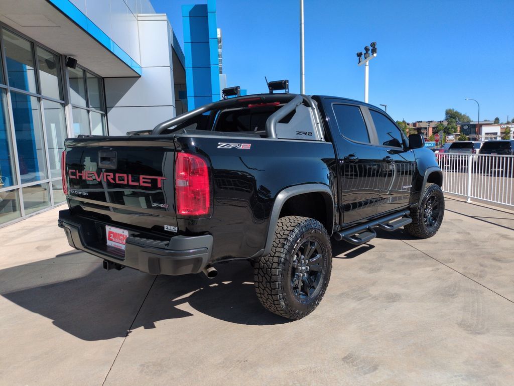 Used 2021 Chevrolet Colorado ZR2 w/ ZR2 Midnight Special Edition AWD/4WD image 5