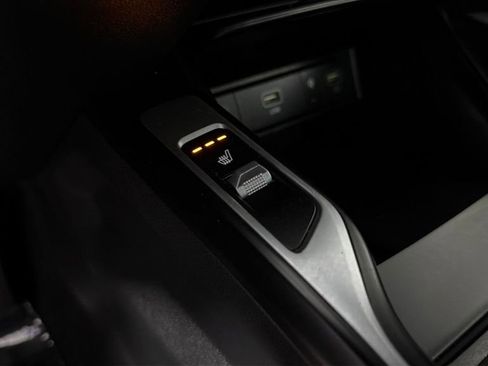 Used 2023 Kia Sorento S w/ Panoramic Sunroof Package FWD image 24