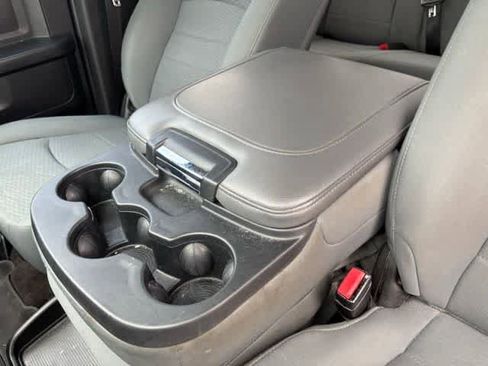 Used 2013 RAM 1500 Express image 16