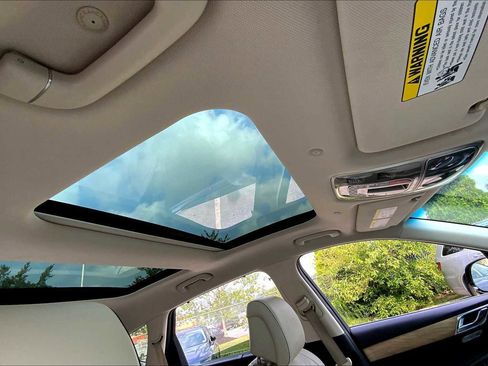 Used 2023 Genesis GV80 2.5T w/ Prestige Package image 13