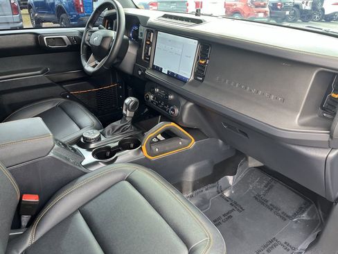 Certified 2024 Ford Bronco Badlands image 35