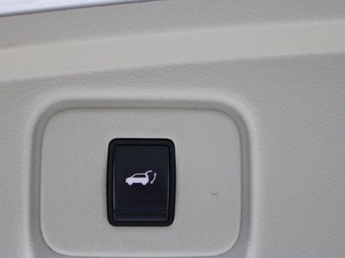 Used 2016 Nissan Murano SL image 17