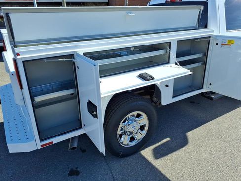 New 2026 RAM 2500 Tradesman image 14