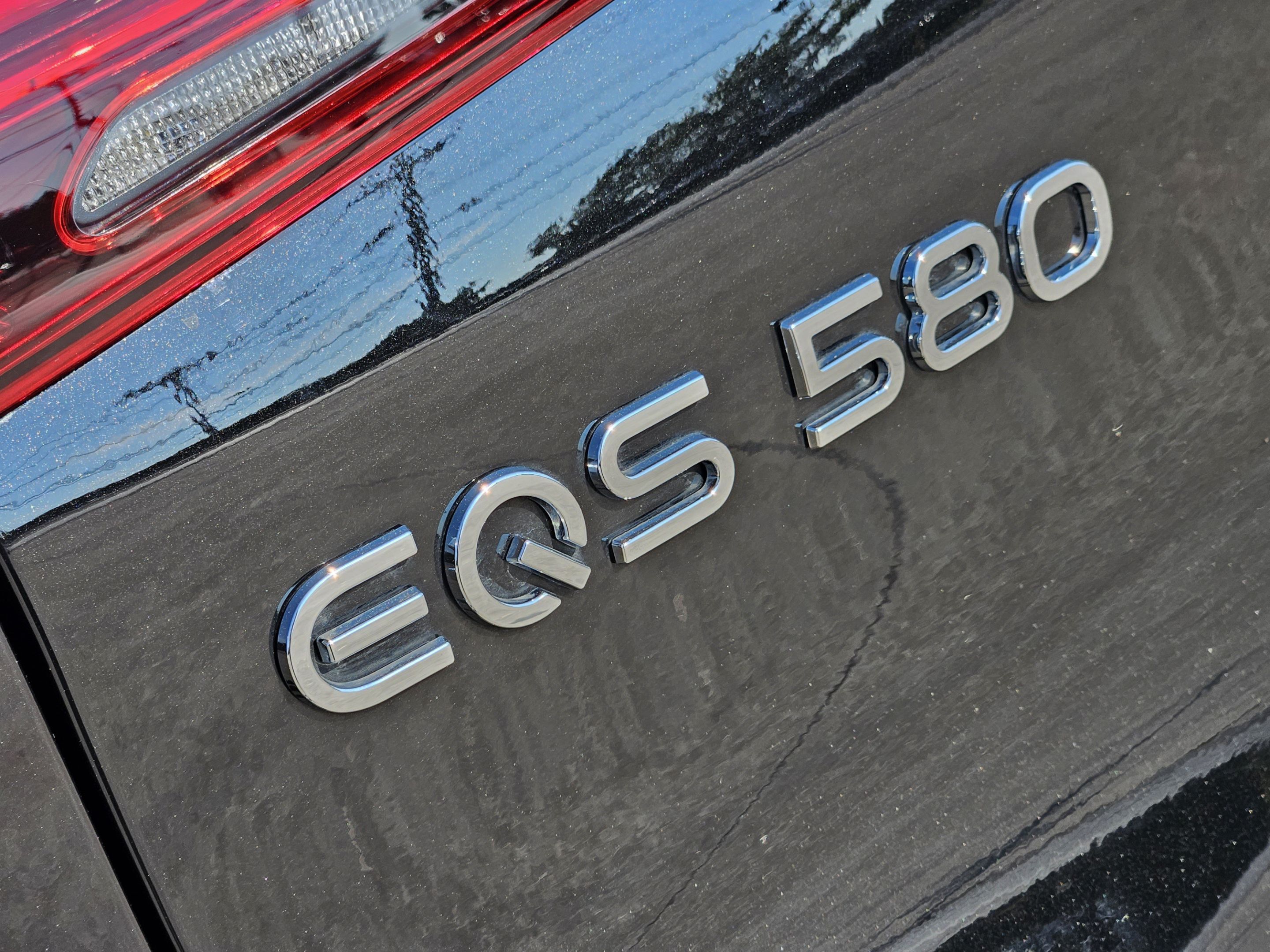 Certified 2023 Mercedes-Benz EQS 580 4MATIC SUV image 32
